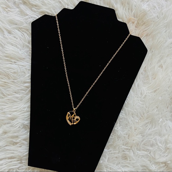 Mom Pendant Necklace - Picture 4 of 5